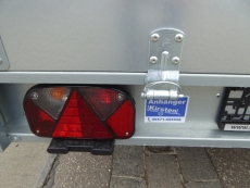 Brenderup 2300 S klappbare Vorderwand 3,01x1,53x0,40m 2,5t