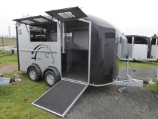 Cheval Liberté MAXI 3 Schrägsteher 3 Pferde + Sattelraum+ Dachlüfter 3,5t