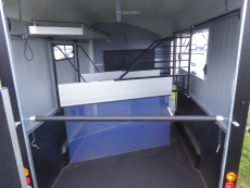 Cheval Liberté MAXI 3 Schrägsteher 3 Pferde + Sattelraum+ Dachlüfter 3,5t