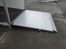 Vezeko Formula 35.55 kippbar Tür + 1 x Klappe 548x208x180cm 3,5t