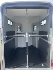Cheval Liberté TOURING Jumping V 1 Sattelkammer 100 km/h 2,6 t