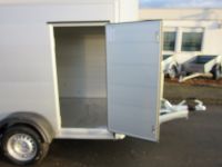 Debon C 500 ALU Seitentür 100 km/h 309x166x200cm