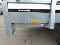 Brenderup 2300 Stahl klappbare Vorderwand 3,01x1,53x0,40m 2 t