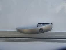 Debon C 500 Verkaufsklappe + Seitentr + Pullmann 2 100 km/h