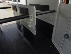 Ifor Williams HBX 511 Frontausstieg Extras Großpferde 2,7 t