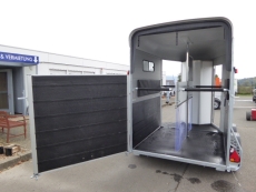 Cheval Liberté TOURING Country Premium Edition 30 Frontausstieg+ SATTELKAMMER 2,6 t