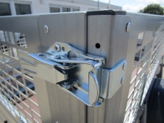 Brenderup 2260 S 1,3t 2,58x1,28m klappbare Vorderwand + Gitter 50 cm