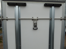 Blyss Plywoodkoffer 262x130x150 cm RAMPE 100 km/h+Extras 1,3 t