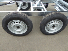 VDM TANDEM KIPPER Handpumpe 260x150x30cm 750 kg