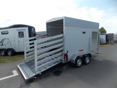 Vezeko VT 2700 K ALUDACH Kombi-Rampe 2 x Tür Treibgitter Quertrennung 305x170x190cm 2,7t