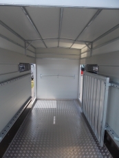 Vezeko VT 2700 K ALUDACH Kombi-Rampe 2 x Tür Treibgitter Quertrennung 305x170x190cm 2,7t