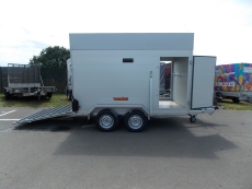 Vezeko VT 2700 K ALUDACH Kombi-Rampe 2 x Tür Treibgitter Quertrennung 305x170x190cm 2,7t