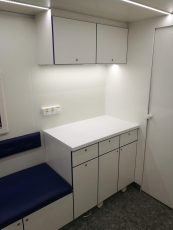 VEZEKO Hochlader Wohnwagen / Bauwagen / Bürofahrzeug ! Preis auf Anfrage !