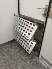 VEZEKO Hochlader Wohnwagen / Bauwagen / Bürofahrzeug ! Preis auf Anfrage !