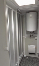 Toilettenwagen mit Exklusivausstattung nach WC- Urinal, Toilettenwagen