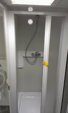 Toilettenwagen mit Exklusivausstattung nach WC- Urinal, Toilettenwagen