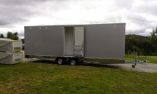 Toilettenwagen mit Exklusivausstattung nach WC- Urinal, Toilettenwagen