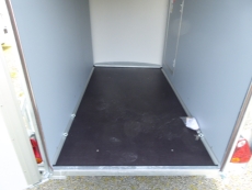 Debon C 255 Wabenkern 750 kg Seitentür ALURAMPE/-TÜRE 255x125x155cm