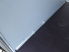 Debon C 255 Wabenkern 750 kg Seitentür ALURAMPE/-TÜRE 255x125x155cm