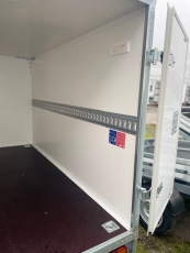 Blyss Sandwichkoffer 262x150x150cm Türen 100 km/h + Extras 1,3 t