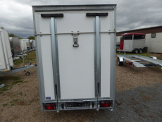 Blyss Plywood Koffer 262x150x150 cm RAMPE 100 km/h + Extras 1,3 t