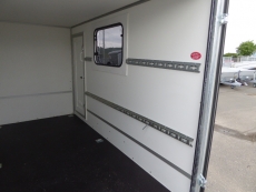 Blyss Plywoodkoffer 305x146x180cm SEITENTÜR + Fenster 100km/h + Extras 2 t