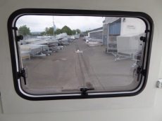 Blyss Plywood Koffer 305x146x180cm SEITENTÜR + Fenster 100km/h 1,3t