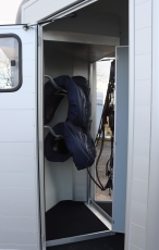 Cheval Liberté TOURING Jumping V 2 NEU: hoher SATTELRAUM + 2 Türen 100km/h 2,6 t