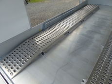 Debon C 1000 XXL ALU+Tür ALU-Erhöhungsrampen Winde 497x191x206cm 100 km/h 3,5t