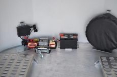 Debon C 1000 XXL ALU+Tür ALU-Erhöhungsrampen Winde 497x191x206cm 100 km/h 3,5t