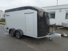 Debon C 700 XXL ALU+Tür ALUFELGEN 375x181x204cm 100 km/h 2,5t