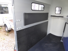 Cheval Liberté GOLD 3 EDITION 30 Sattelkammer PULLMANN 2 + hohe Seitentür 100 km/h 2,6 t