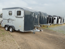 Cheval Liberté GOLD 3 EDITION 30 Sattelkammer PULLMANN 2 + hohe Seitentür 100 km/h 2,6 t