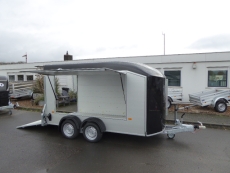 Debon C 700 375x181x204cm Seitenklappe + Tür 100 km/h 2,6t