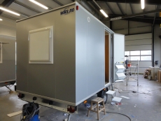 Bauwagen Mannschaftswagen MoBi 3201 + WC-Raum 313x217x212cm 1,35 t