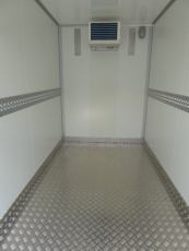 VeZeKo Kühlkoffer TK B 27.30 KH ISO 60mm 299x146x193cm 2,7 t