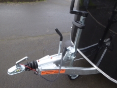 Debon C 700 ALU Rampe-/Türe Verkaufsklappe Türe Alufelgen 376x181x201cm 2,6 t 100 kmh