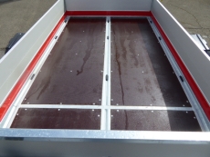 Vezeko Husky 08.25 abnehmbarer Aufsatz 246x127x35cm 750 kg