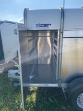 Ifor Williams P 6 G 198x121x144cm Quertrennung + Rampe 1,4 t