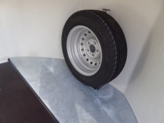 Airlineschienen in alle Debon Kofferanhänger montiert: C 255, Cargo 1300, C 300, C 400, C 500, C 700, C 800, C 900, C 1000...