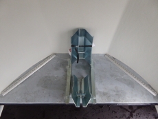 Airlineschienen in alle Debon Kofferanhänger montiert: C 255, Cargo 1300, C 300, C 400, C 500, C 700, C 800, C 900, C 1000...