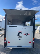 Cheval Liberté MAX 3 Rampe/Türe + Oberklappe +Frontausstieg+ Sattelraum 3 Pferde 3,5 t