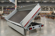 EDUARD 4020 3-SK 3-Achser 3,5t Elektro Rampen + Stützen 406x200x30cm