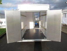 Ifor Williams BV 105 303x147x183cm Rampe-/Türe-Kombi+Seitentür+Ösen