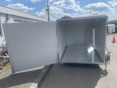 Cargo XL + TÜRE 318x163x159 cm Pullmann2 + 100 km/h 1,3 t
