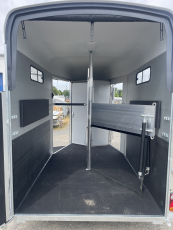 Cheval Liberté TOURING XL Frontausstieg+ SATTELKAMMER 2,6 t NEU