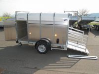 Ifor Williams P 8G VORRAT 250x124x144cm Schafe Ziegen 1,4 t